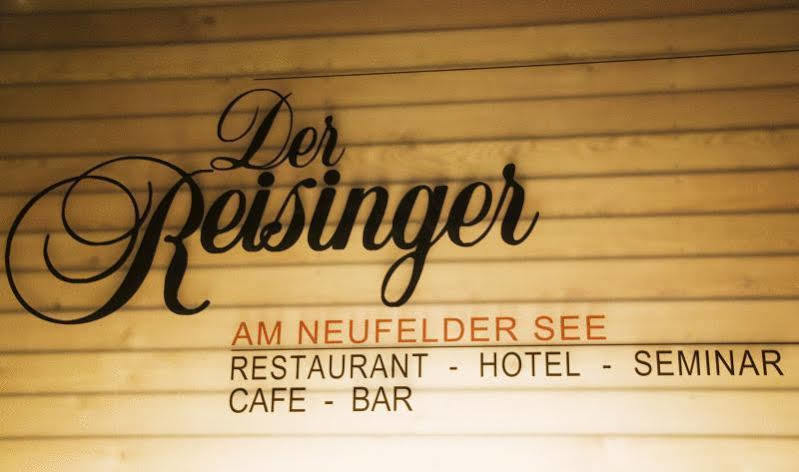 Hotel Der Reisinger am Neufelder See Neufeld an der Leitha Exterior foto